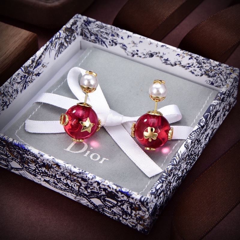 chr1st1an D10r earrings